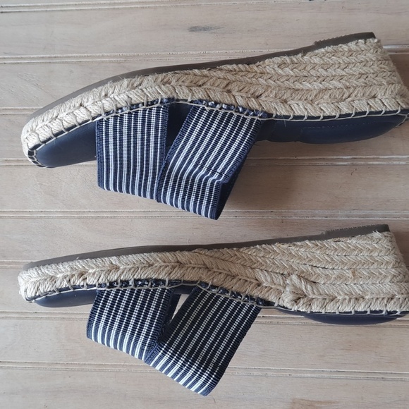 Me Too Cayman Navy Striped Wedge Slip-on Sandals Comfort Stretch Band Espadrille - Picture 10 of 11